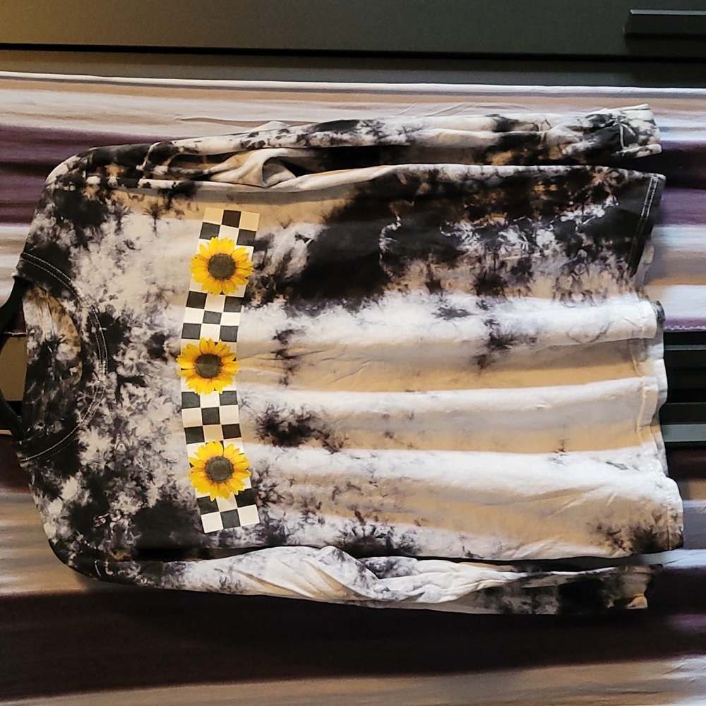 Checker Print and Sunflower Long Sleeve